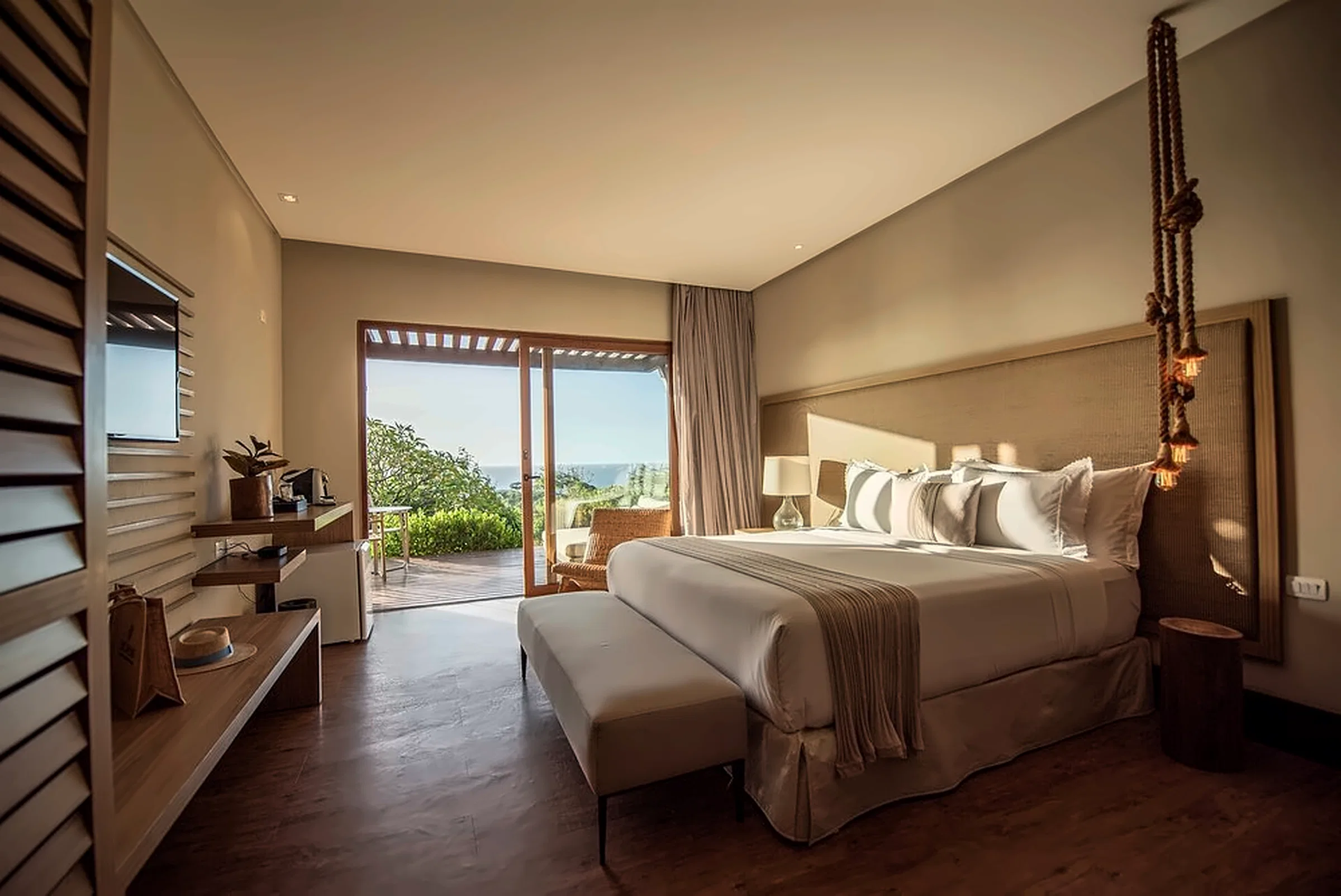 Colina Sea View Apartment with veranda